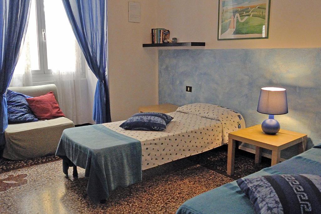 B&B Blue Home ジェノヴァ 部屋 写真
